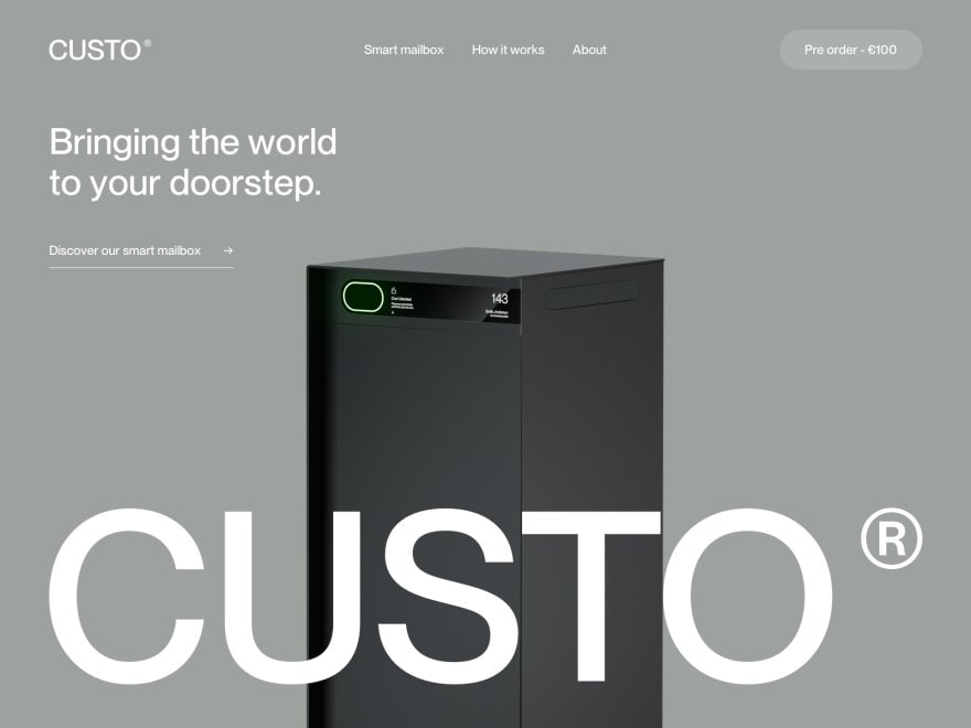 Custo by Gil Huybrecht